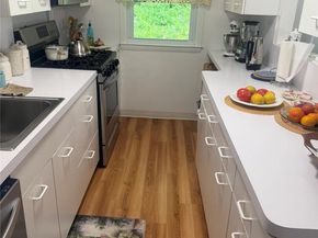 27 Avon Circle D, Port Chester NY 10573