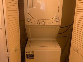 27 Avon Circle D, Port Chester NY 10573