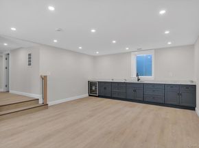 22 Miller Circle, Hicksville NY 11801