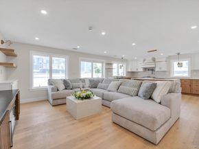 22 Miller Circle, Hicksville NY 11801