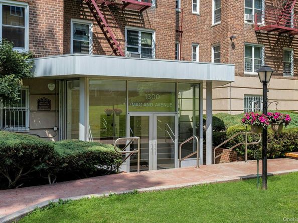 1300 Midland Avenue A30, Yonkers NY 10704