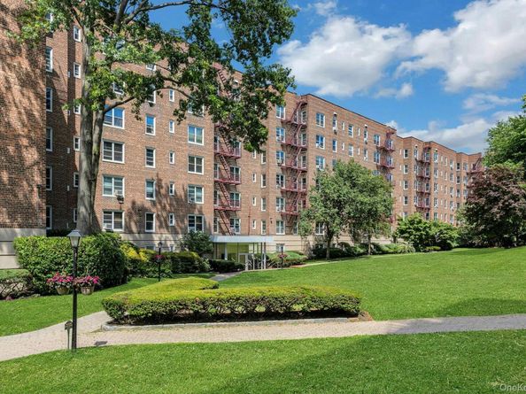1300 Midland Avenue A30, Yonkers NY 10704