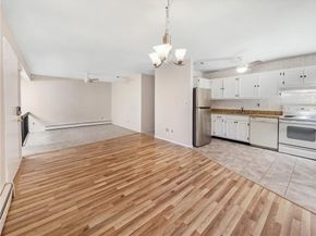 359 Jamaica Avenue, Medford NY 11763