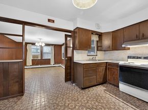 53 Dosoris Lane, Glen Cove NY 11542