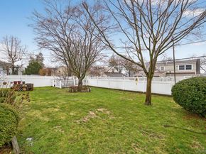 53 Dosoris Lane, Glen Cove NY 11542