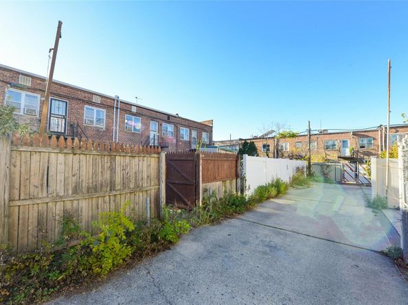 1319 E 86th Street, Brooklyn NY 11236
