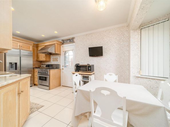 145-67 5th Avenue, Whitestone NY 11357