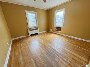 449 N Indiana Avenue, Lindenhurst NY 11757