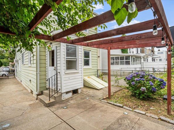 3337 204th Street, Bayside NY 11361