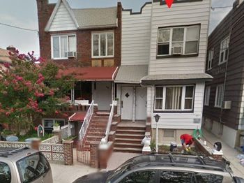477 Avenue Y