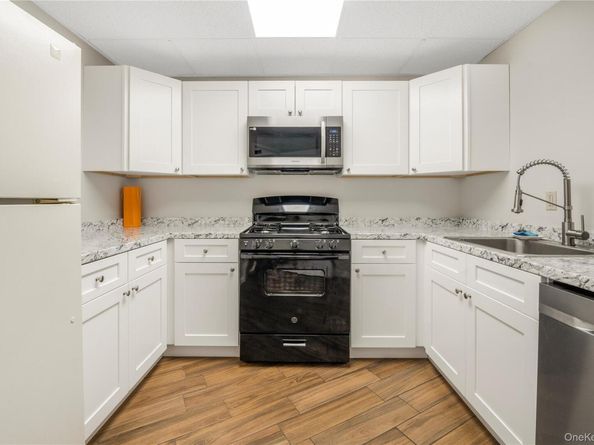 5-24 115th Street 524C, College Point NY 11356