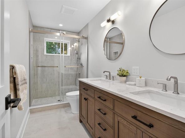 1585 Dewey Avenue, Bellmore NY 11710