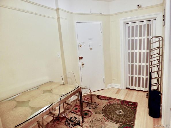 941 Jerome Avenue D5, Bronx NY 10452