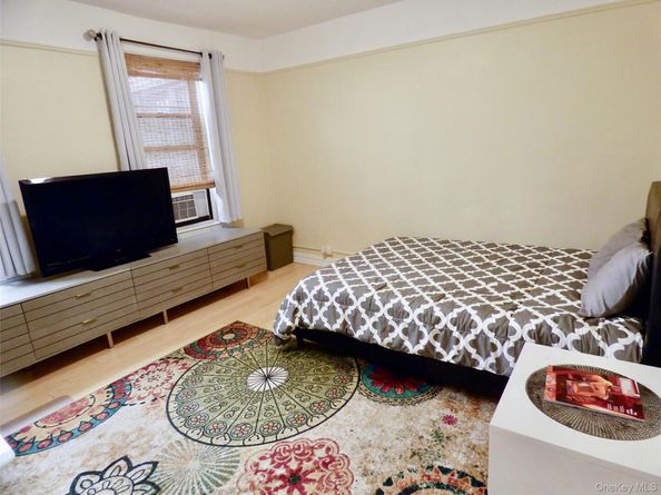 941 Jerome Avenue D5, Bronx NY 10452