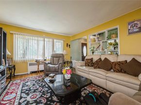 537 Duryea Avenue, Uniondale NY 11553