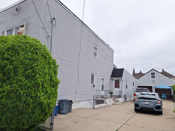 151 Lincoln Avenue, Mineola NY 11501