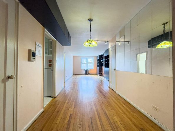 5615 SW Netherland Avenue SE 1E, Bronx NY 10471