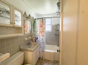 5615 SW Netherland Avenue SE 1E, Bronx NY 10471