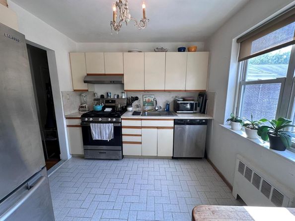 212-03 16 Avenue 174, Bayside NY 11360