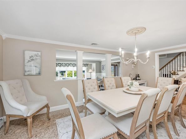115 Wood Lane, Hauppauge NY 11788