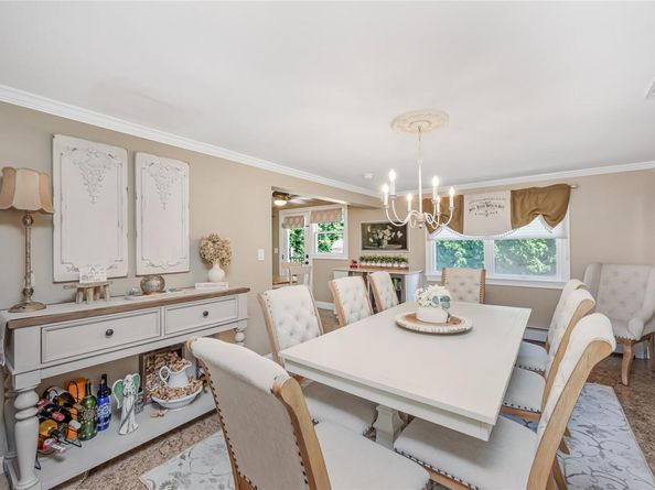115 Wood Lane, Hauppauge NY 11788