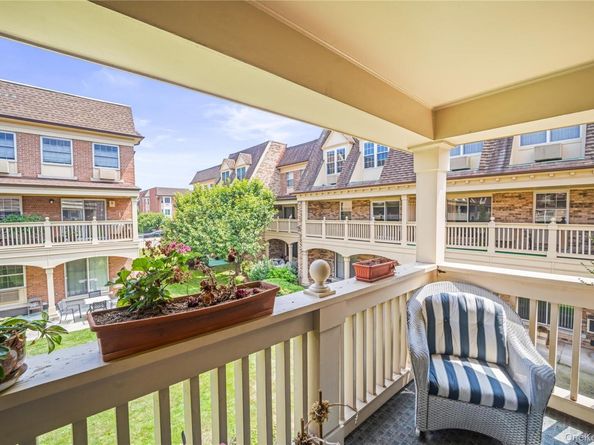 12-35 Robin Lane Upper, Bayside NY 11360