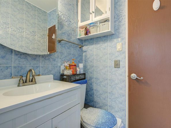 57-55 244 Street 7F (1st Floor), Douglaston NY 11362