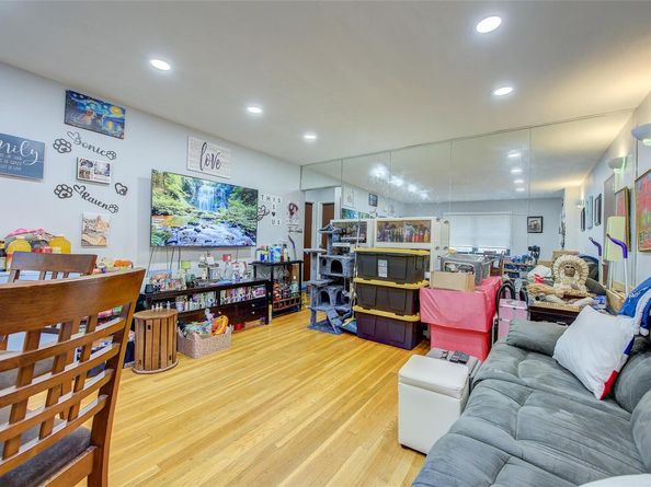 57-55 244 Street 7F (1st Floor), Douglaston NY 11362