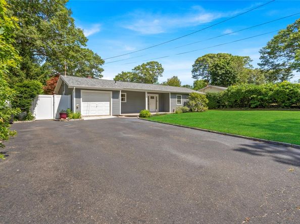 61 Brookhaven Drive, Rocky Point NY 11778
