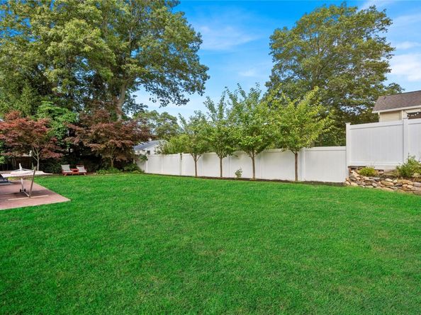 61 Brookhaven Drive, Rocky Point NY 11778