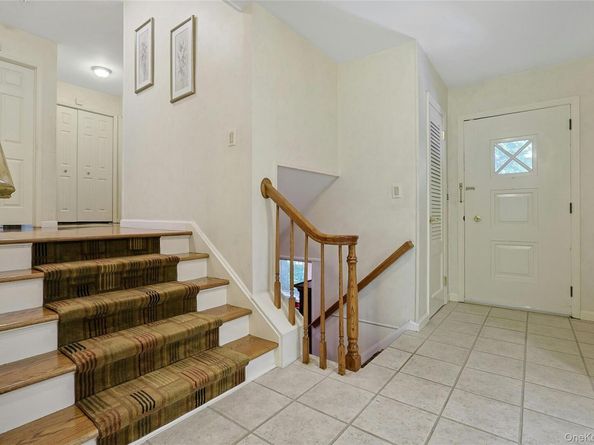 495 Quaker Road, Chappaqua NY 10514