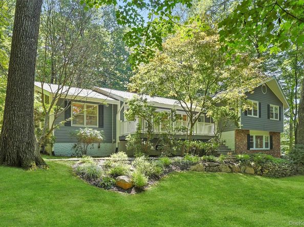 495 Quaker Road, Chappaqua NY 10514