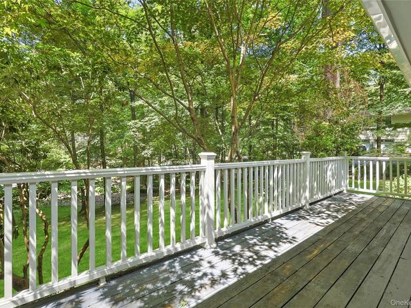495 Quaker Road, Chappaqua NY 10514