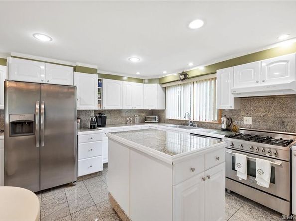 31 Prospect Avenue, Eastchester NY 10709