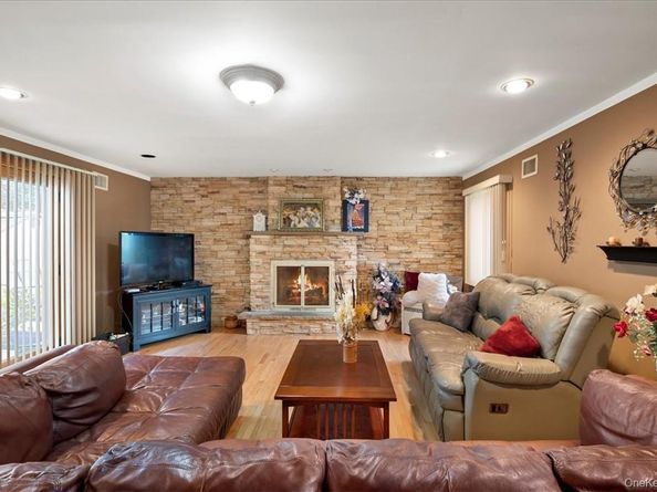 31 Prospect Avenue, Eastchester NY 10709