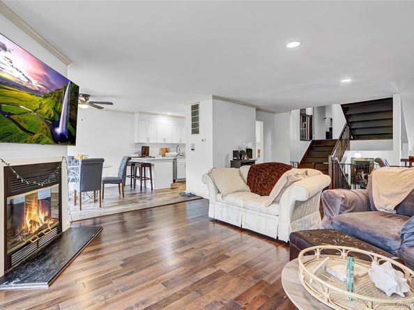 31 The Glen, #31 31, Glen Head NY 11545