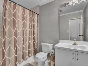 31 The Glen, #31 31, Glen Head NY 11545