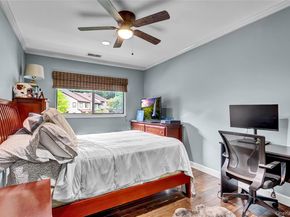 31 The Glen, #31 31, Glen Head NY 11545