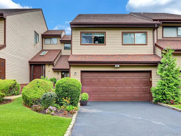 31 The Glen, #31 31, Glen Head NY 11545
