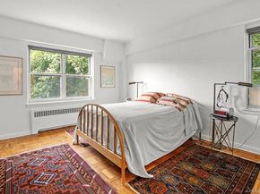 290 Collins Ave 3B, Mount Vernon NY 10552