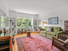 290 Collins Ave 3B, Mount Vernon NY 10552
