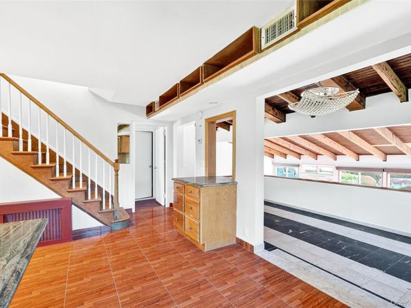 6015 Independence Avenue, Bronx NY 10471