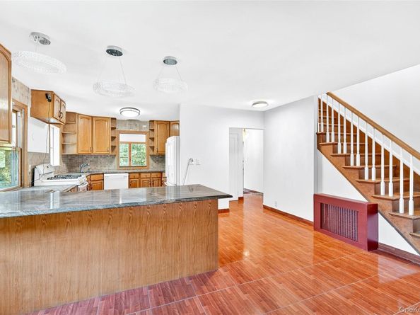 6015 Independence Avenue, Bronx NY 10471