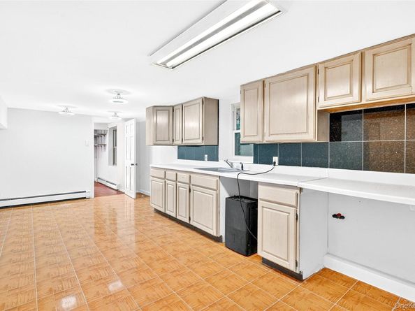 6015 Independence Avenue, Bronx NY 10471