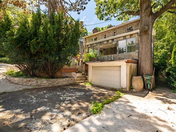 6015 Independence Avenue, Bronx NY 10471