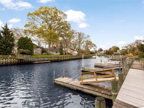 56 Lagoon Court W, South Jamesport NY 11901