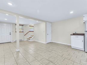 44 Somerset Road, Rocky Point NY 11778