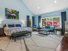 10 Fox Meadow Lane, Lloyd Harbor NY 11743