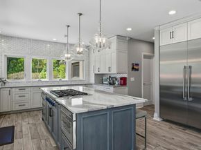 10 Fox Meadow Lane, Lloyd Harbor NY 11743