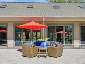 10 Fox Meadow Lane, Lloyd Harbor NY 11743